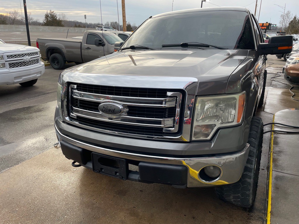 2014 Ford F-150 Image 2