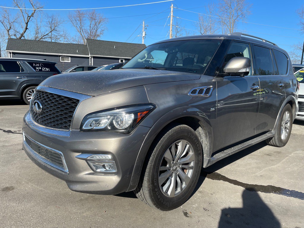 2017 INFINITI QX80 Image 4