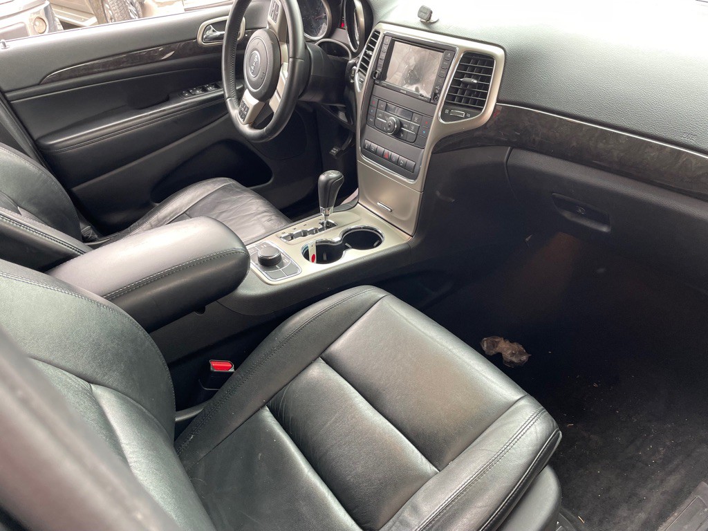 2012 Jeep Grand Cherokee Image 10