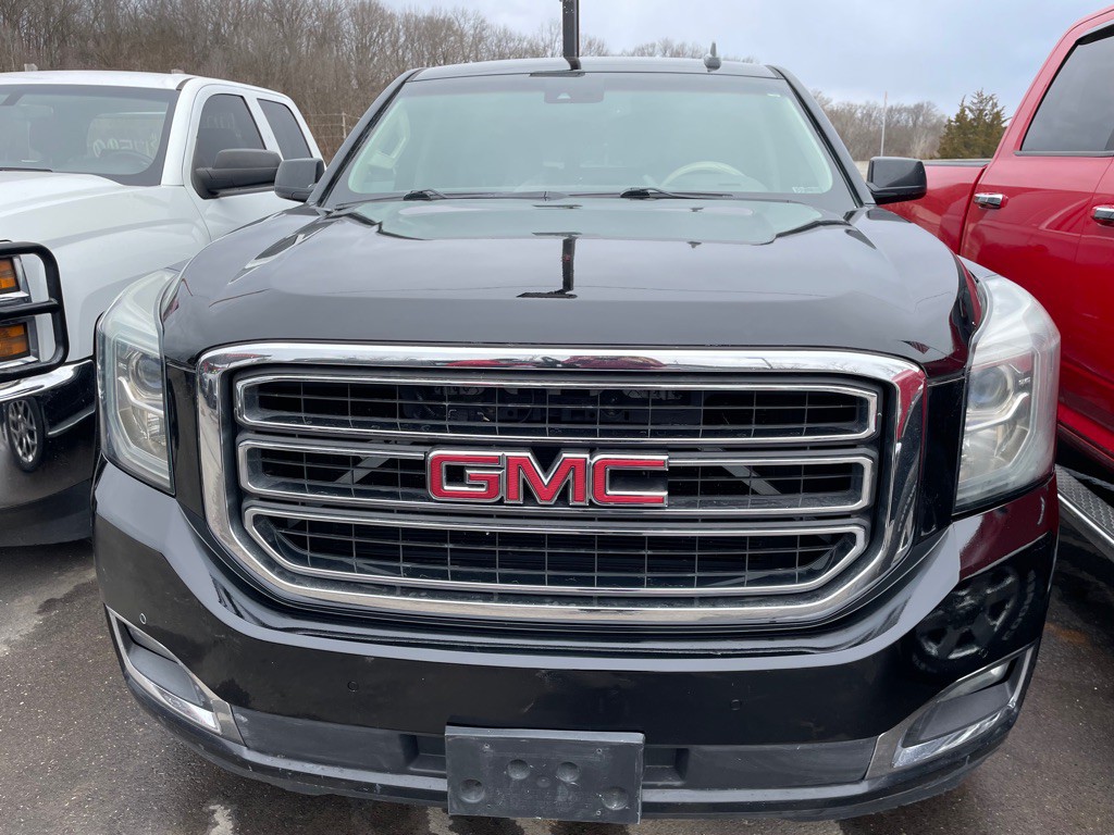 2015 GMC Yukon Image 2