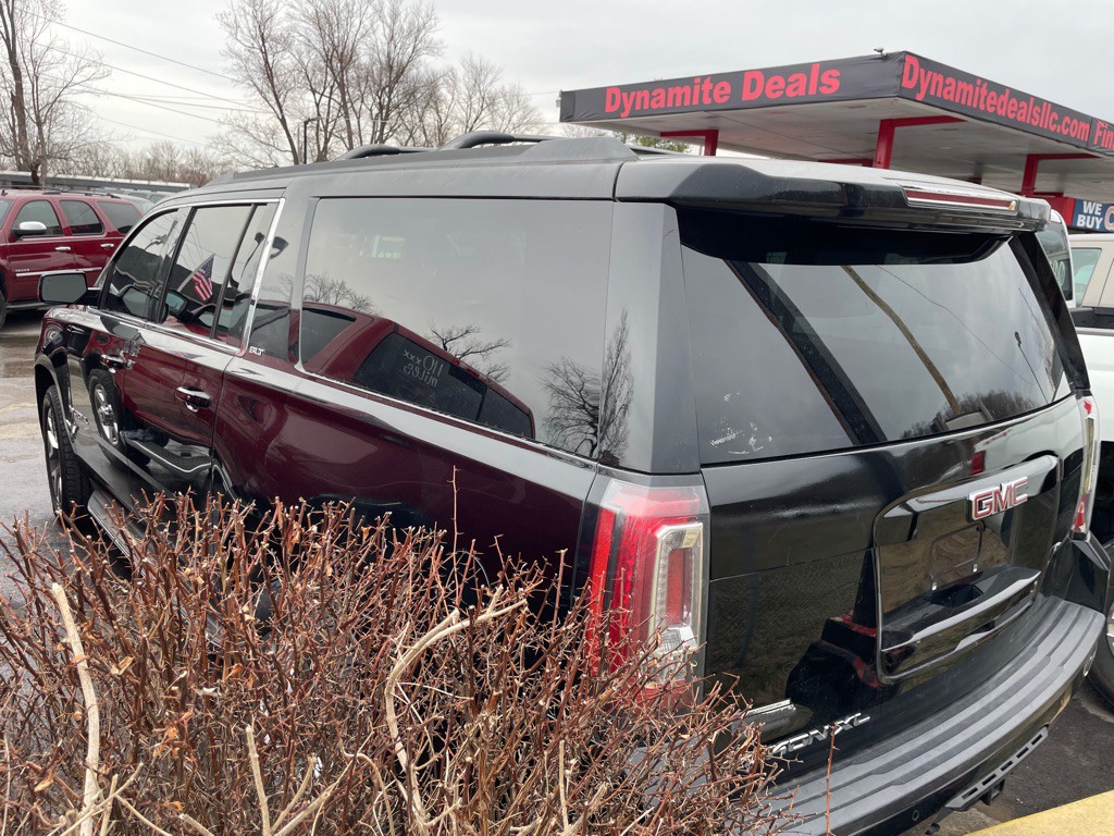2015 GMC Yukon Image 4