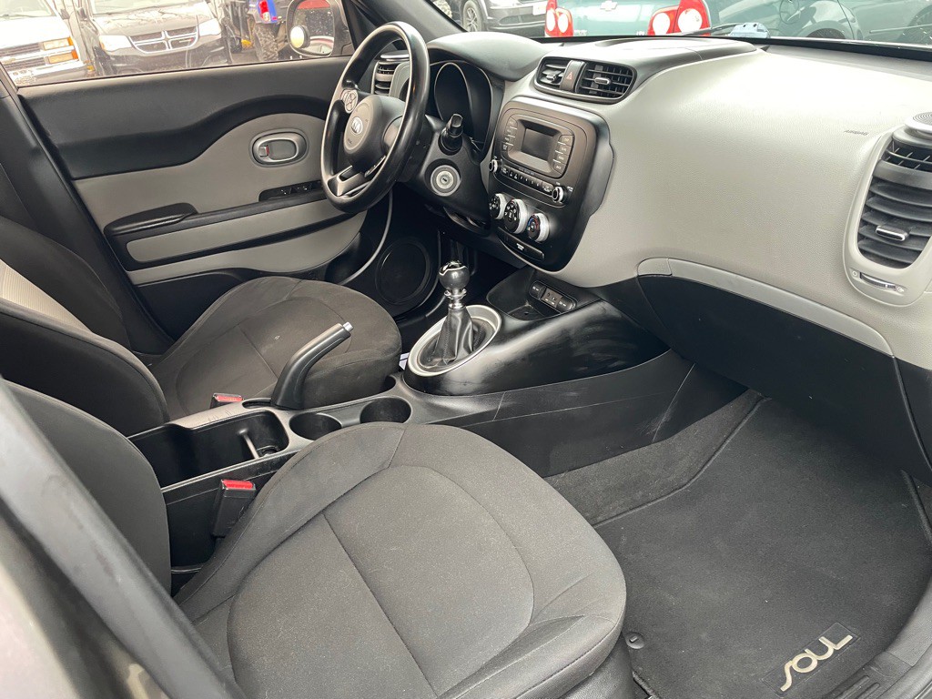 2014 Kia Soul Image 10
