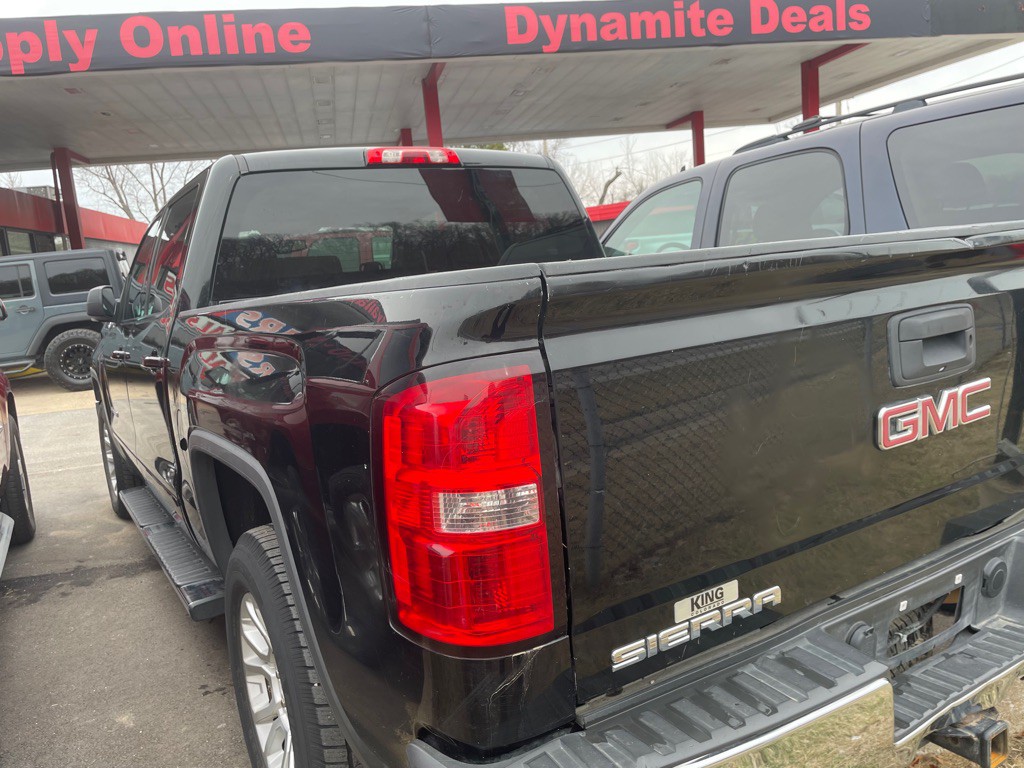 2015 GMC Sierra Image 4