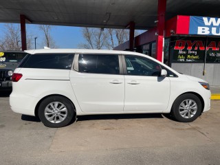 Image for 2017 Kia Sedona LX ID: 7275362