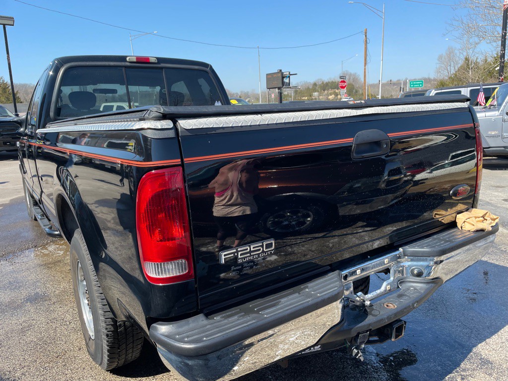 2003 Ford F-250 Image 7