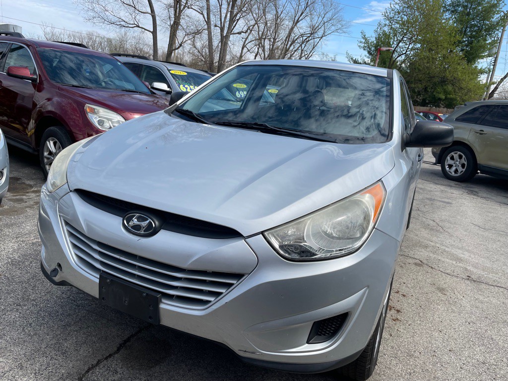 2010 Hyundai Tucson Image 3