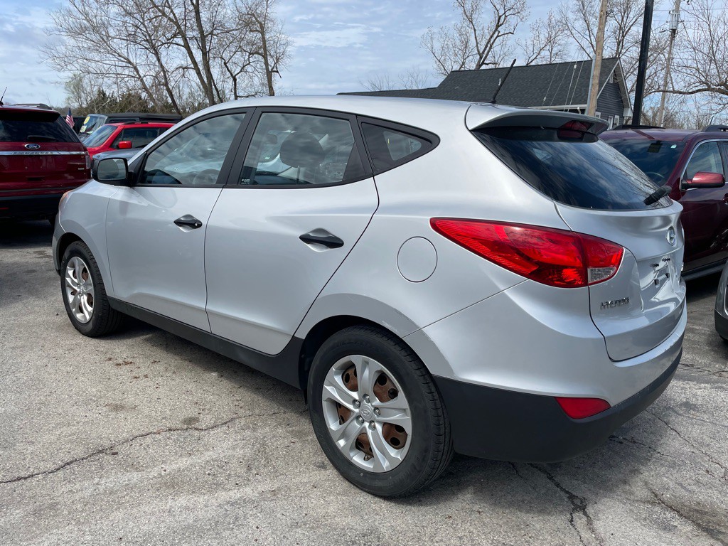 2010 Hyundai Tucson Image 7