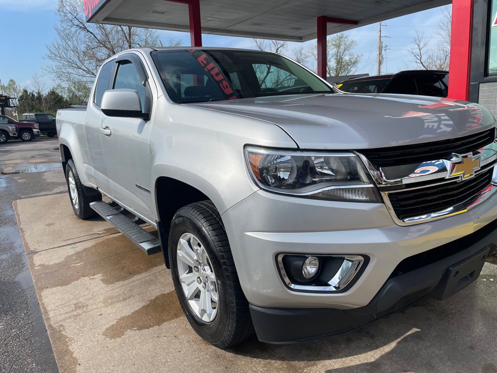 2018 Chevrolet Colorado Image 2
