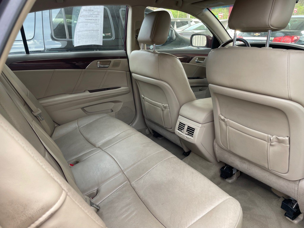 2010 Toyota Avalon Image 10