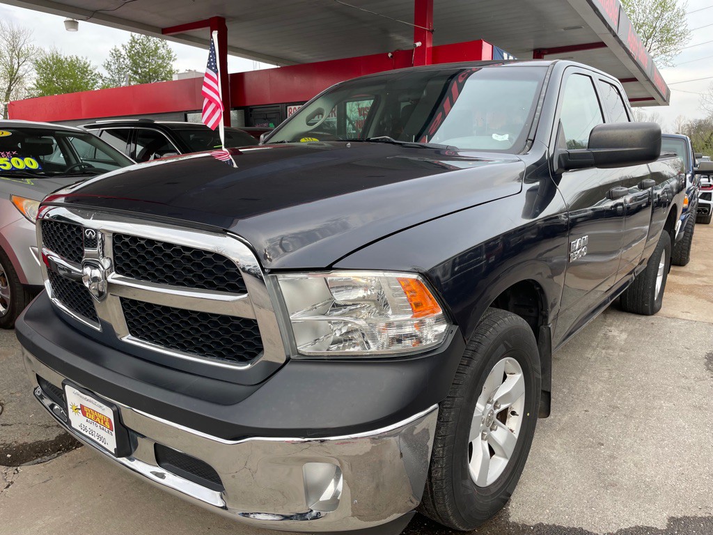 2013 RAM 1500 Image 8