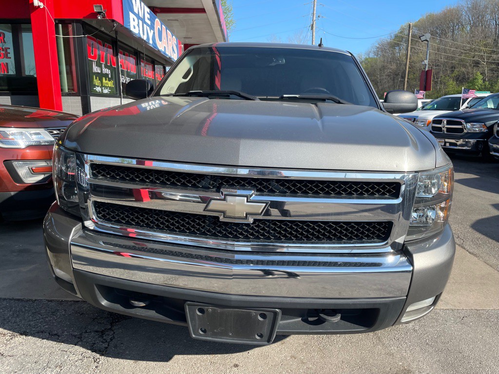 2007 Chevrolet Silverado 1500 Image 3