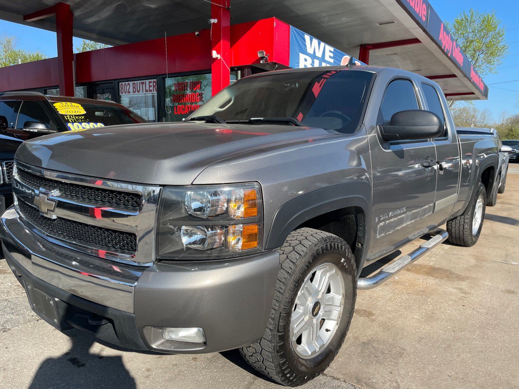 2007 Chevrolet Silverado 1500 Image 4