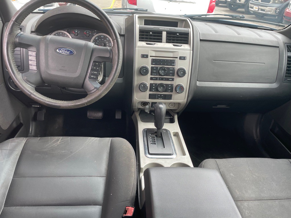 2011 Ford Escape Image 9