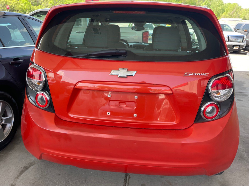 2013 Chevrolet Sonic Image 5