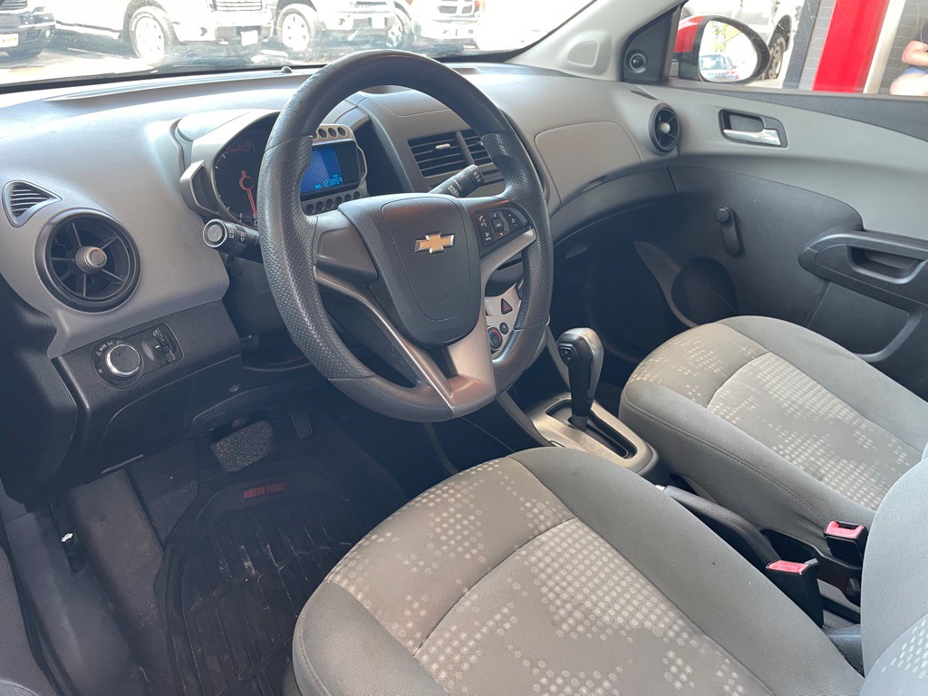 2013 Chevrolet Sonic Image 7
