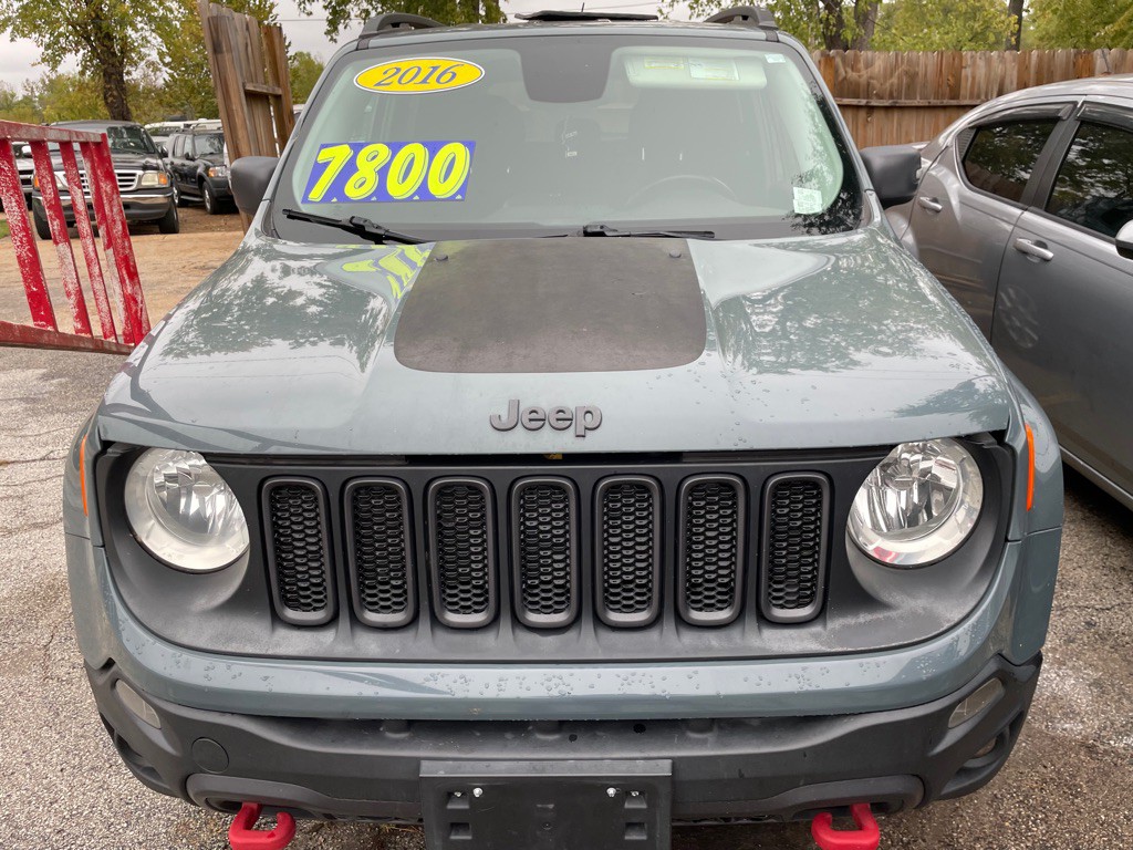 2016 Jeep Renegade Image 3