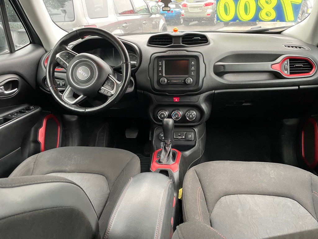 2016 Jeep Renegade Image 15