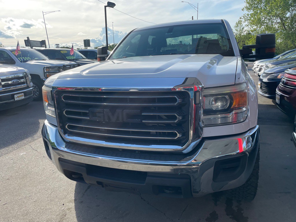 2015 GMC Sierra Image 3