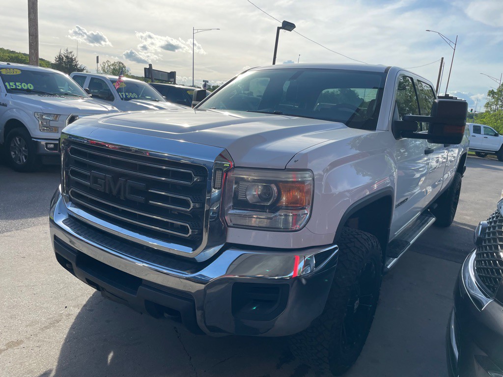 2015 GMC Sierra Image 4