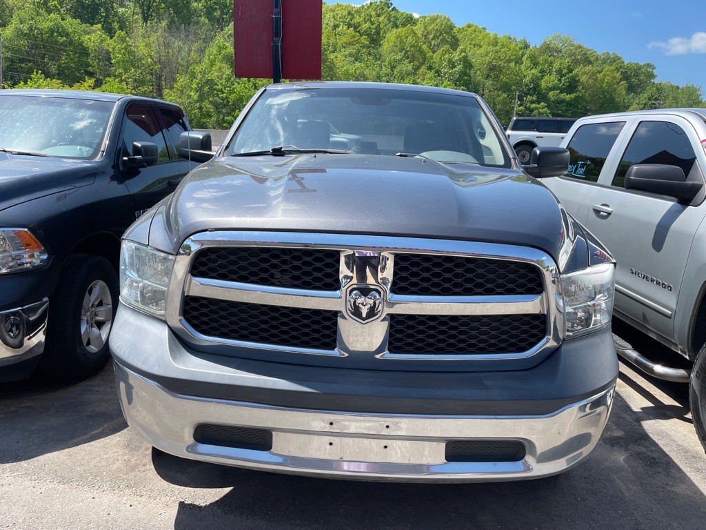 2017 RAM 1500 Image 2