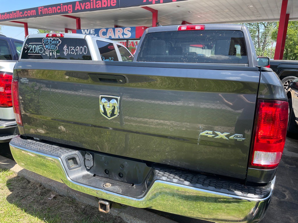 2017 RAM 1500 Image 5