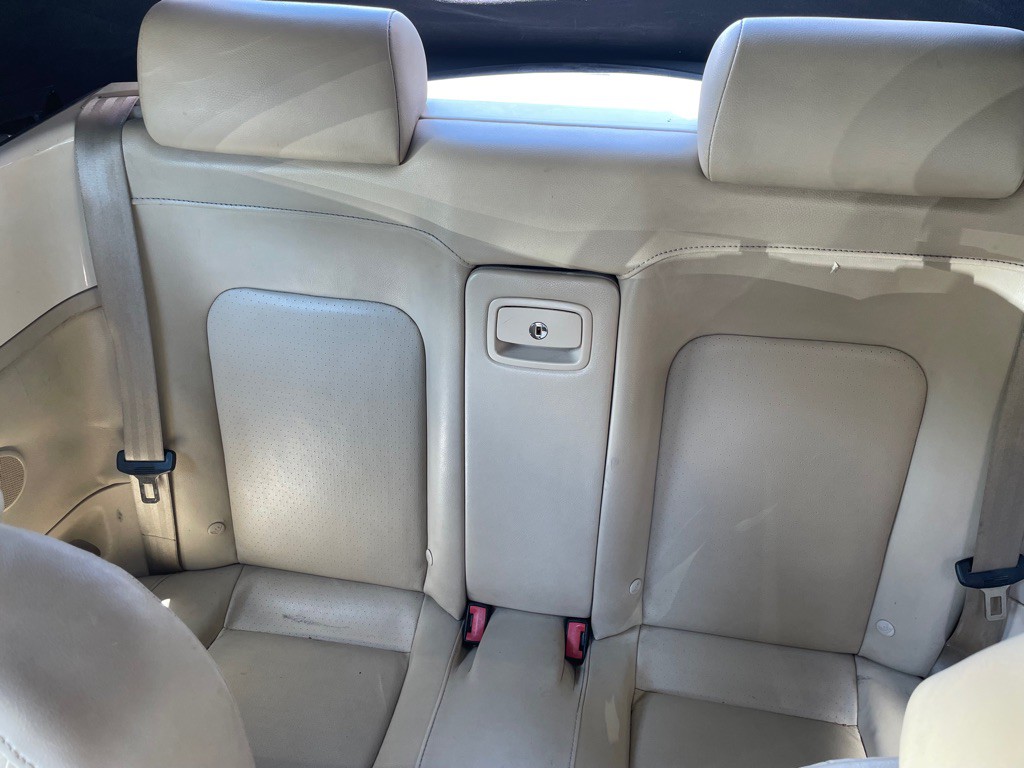 2008 Volkswagen Beetle Image 9