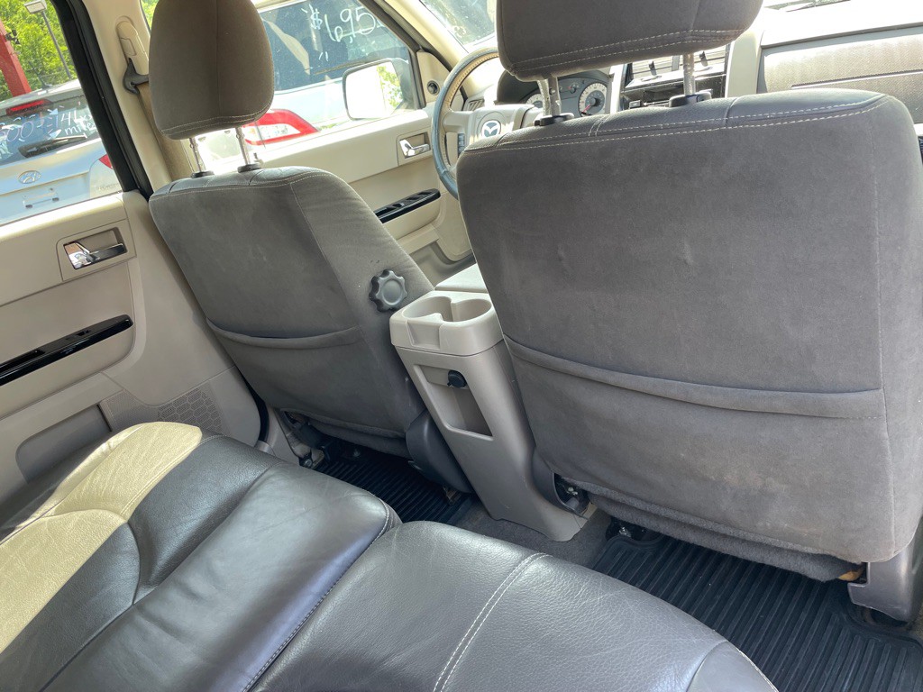 2008 Mazda Tribute Image 10
