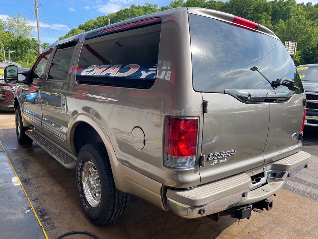 2002 Ford Excursion Image 5