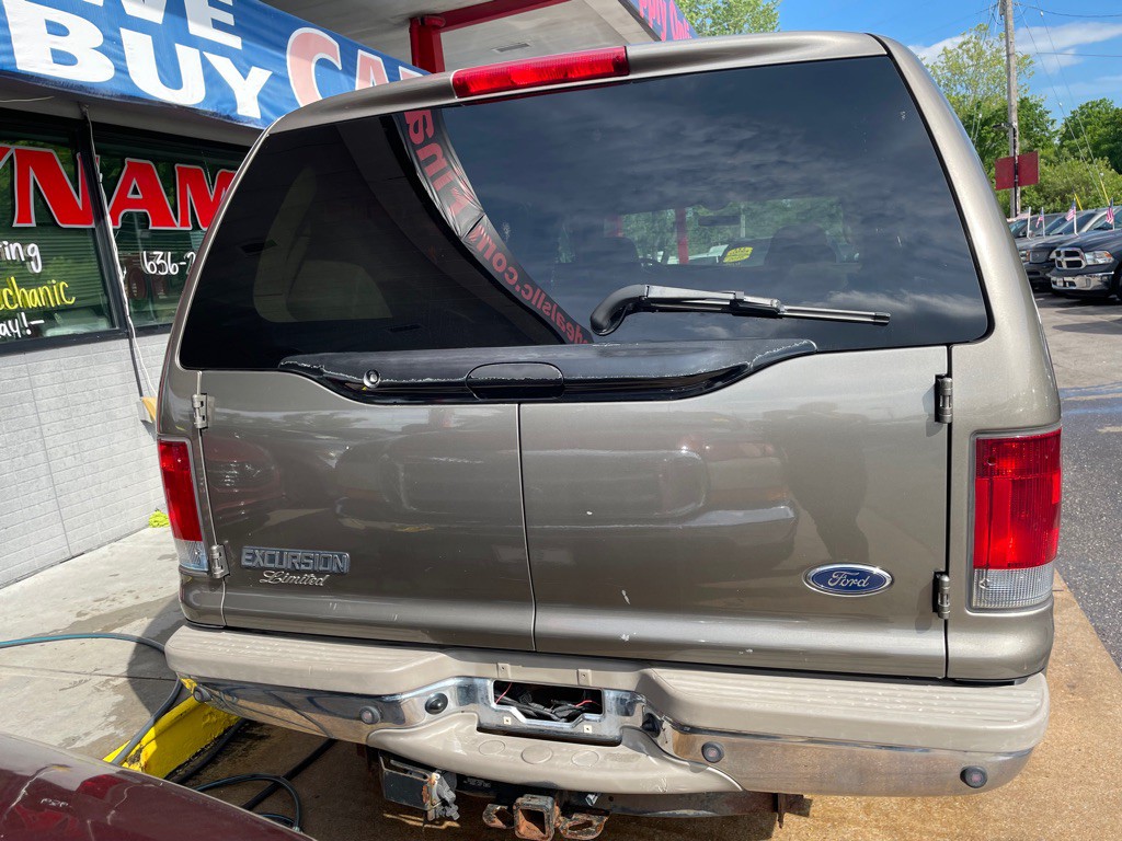2002 Ford Excursion Image 6