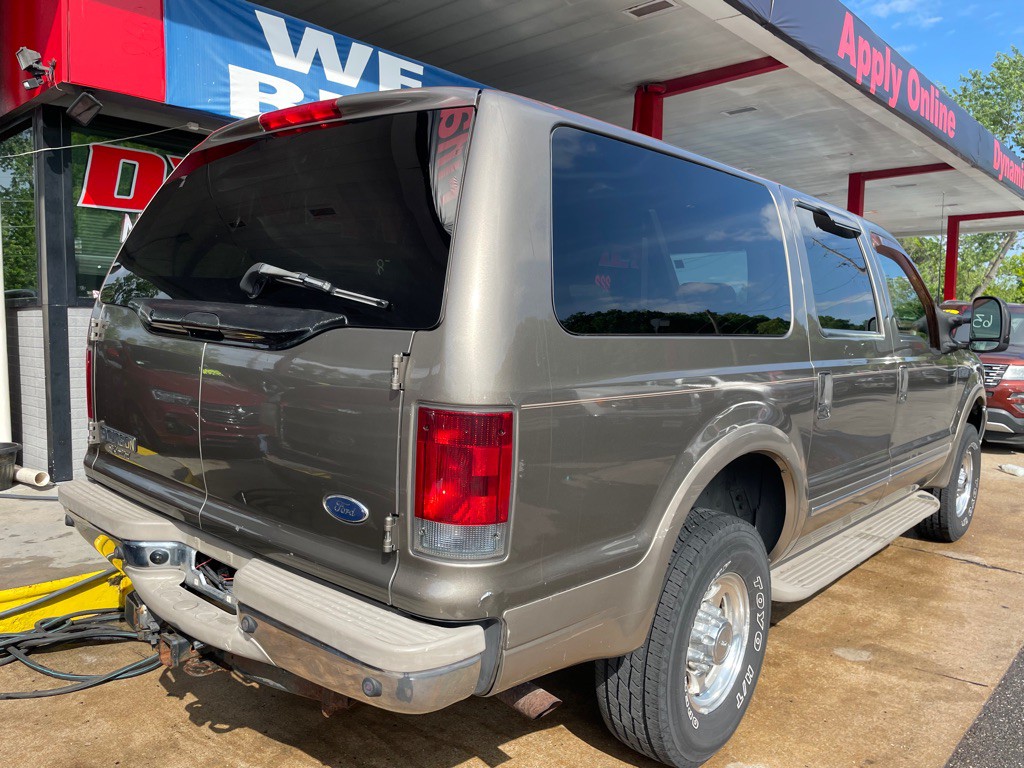 2002 Ford Excursion Image 7