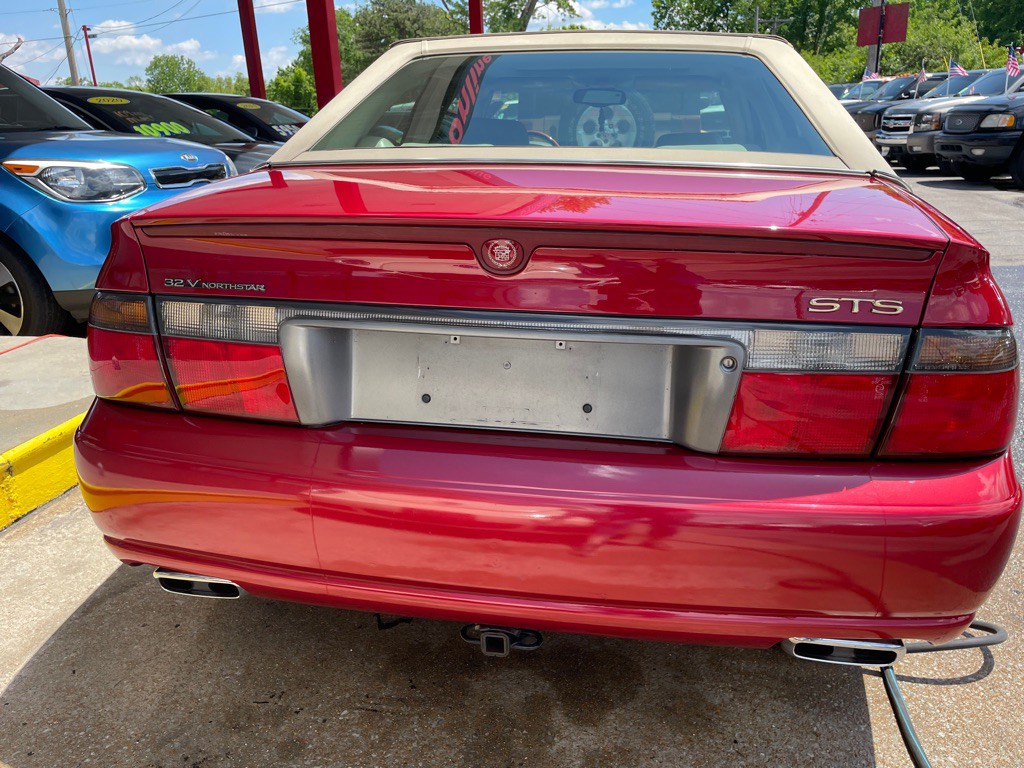 2000 Cadillac Seville Image 6