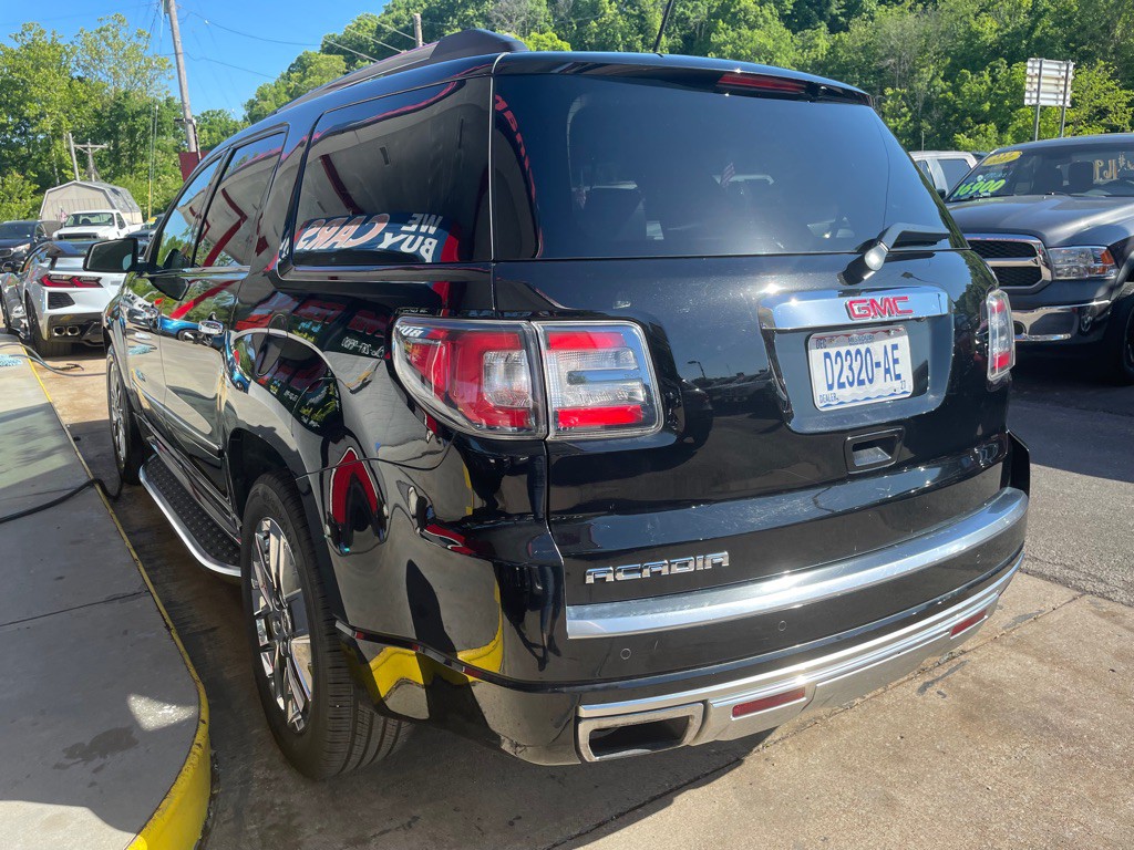 2016 GMC Acadia Image 7