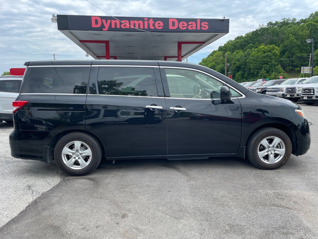 2013 Nissan Quest Image 1