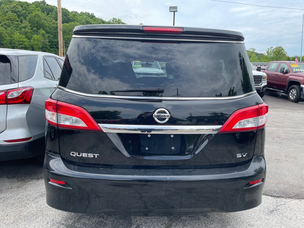 2013 Nissan Quest Image 6
