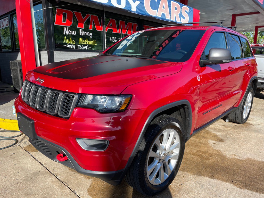2017 Jeep Grand Cherokee Image 2
