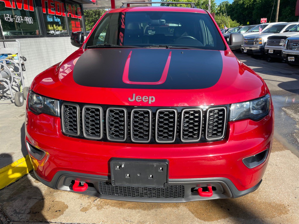 2017 Jeep Grand Cherokee Image 3