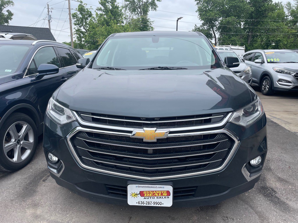 2020 Chevrolet Traverse Image 2
