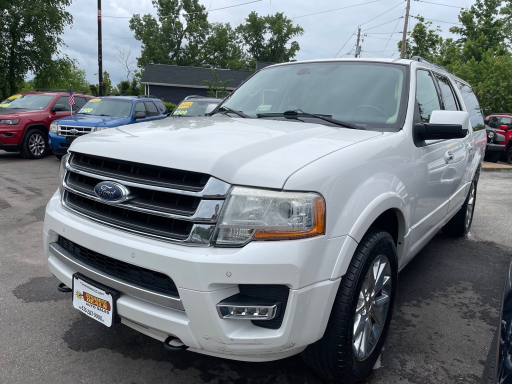 2015 Ford Expedition Image 2
