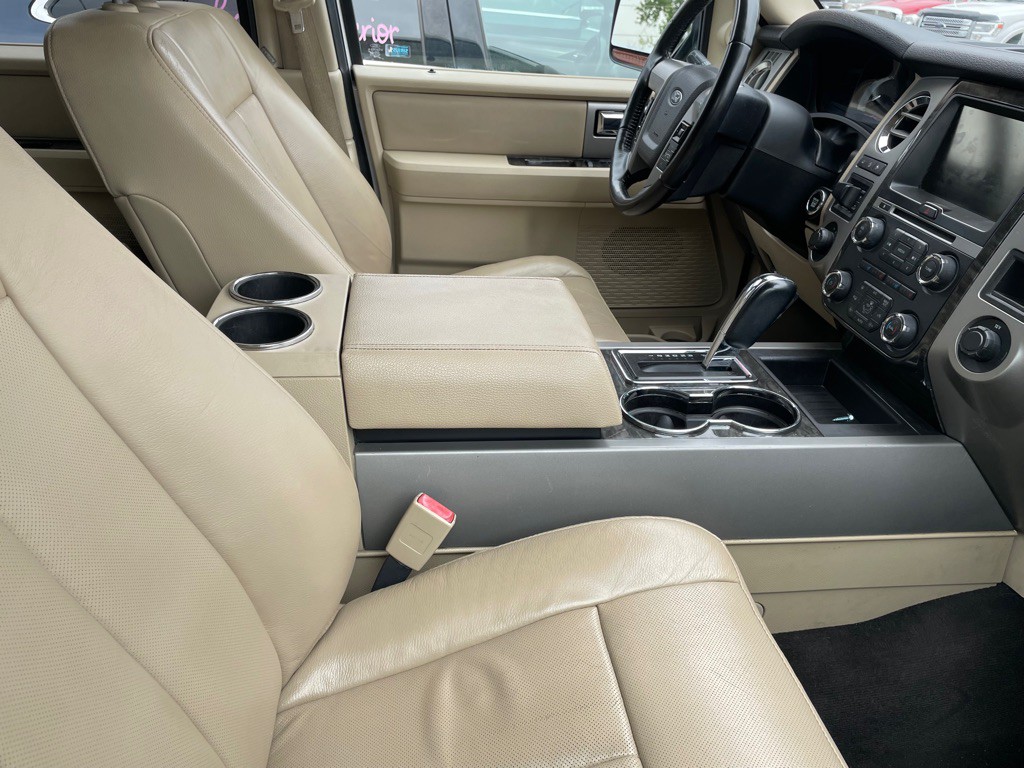 2015 Ford Expedition Image 9