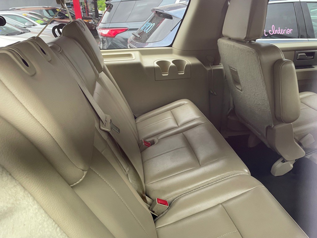 2015 Ford Expedition Image 12