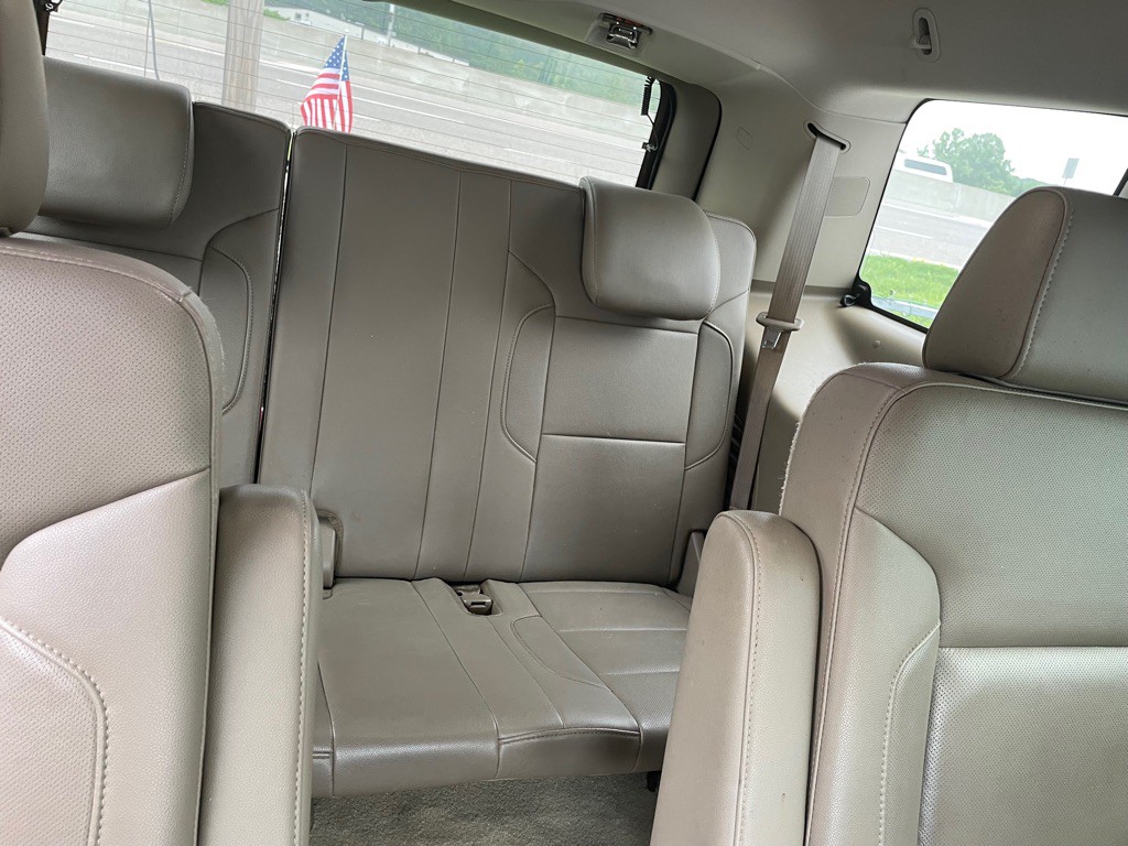 2016 Chevrolet Tahoe Image 11