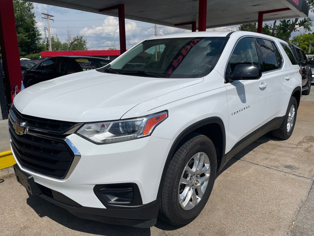 2019 Chevrolet Traverse Image 2