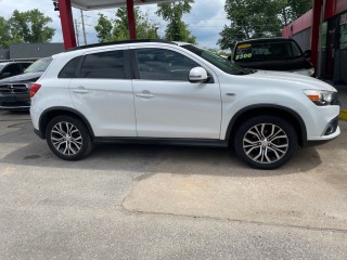 Image for 2017 Mitsubishi Outlander SEL ID: 7464251