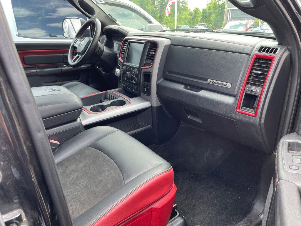 2016 RAM 1500 Image 8