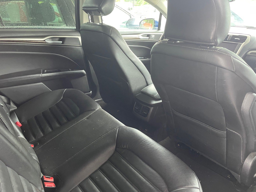 2016 Ford Fusion Image 10