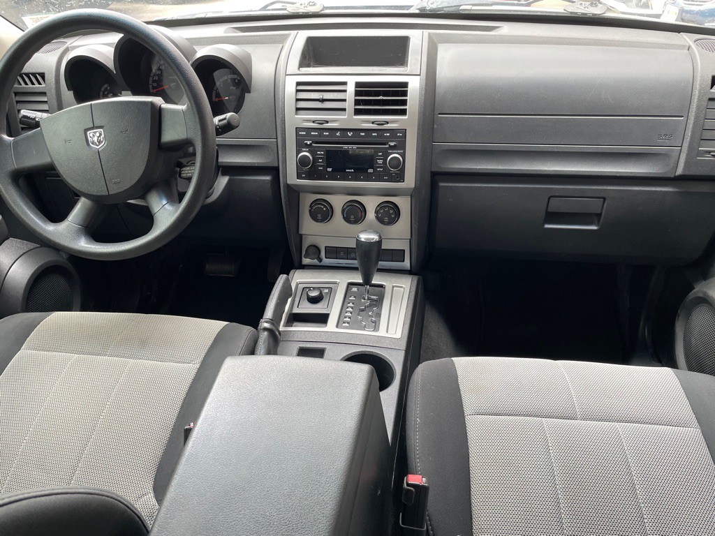 2007 Dodge Nitro Image 9