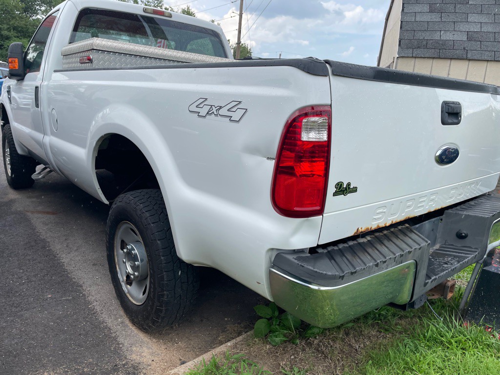 2009 Ford F-350 Image 4