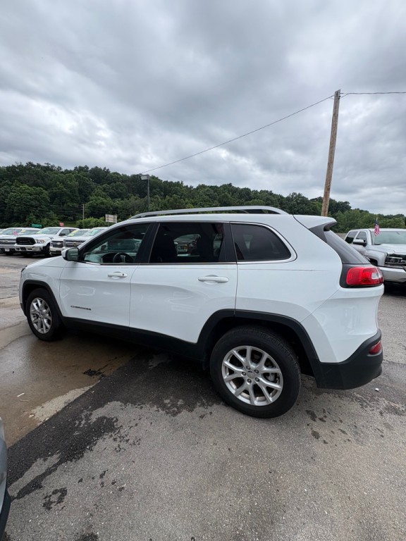 2018 Jeep Cherokee Image 9