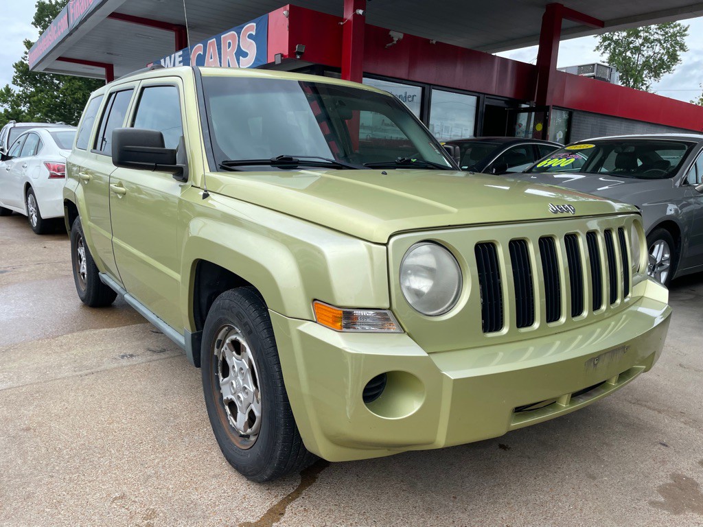 2010 Jeep Patriot Image 2