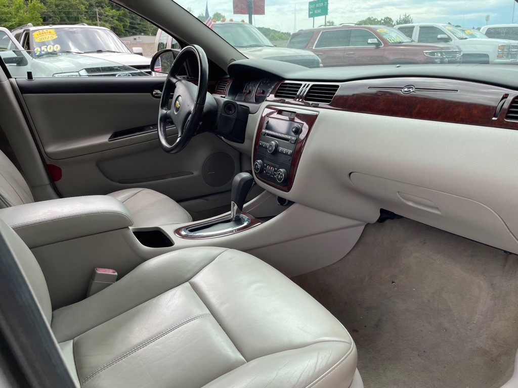 2006 Chevrolet Impala Image 9